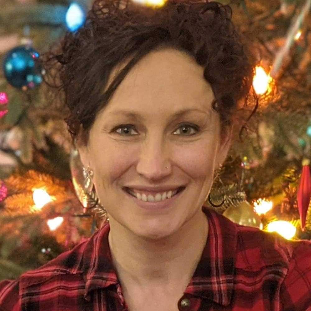 Molly Breitlow - Musician